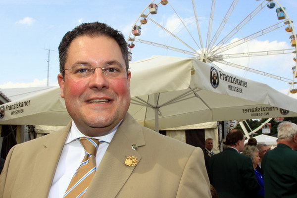 Schuefest   351.jpg